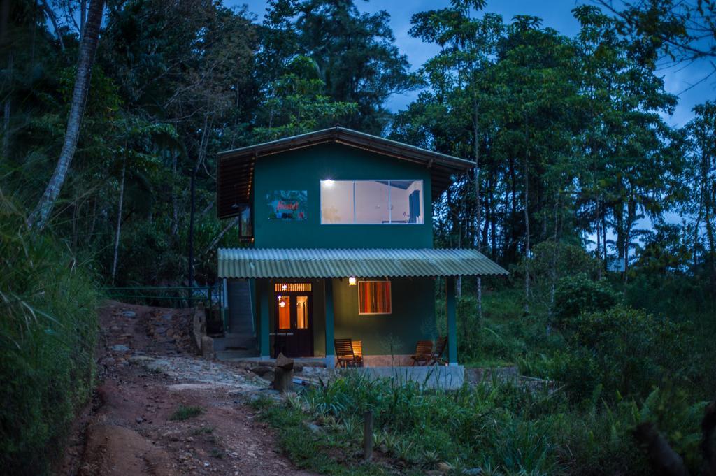 Sinharaja Hostel Deniyaya Bagian luar foto