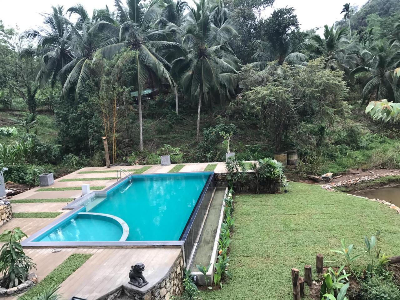 Sinharaja Hostel Deniyaya Bagian luar foto